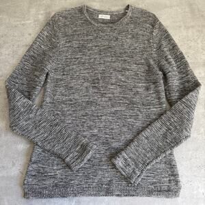 Saturday New York City Women's Gray Marled Crew Neck Knit Sweater size Medium